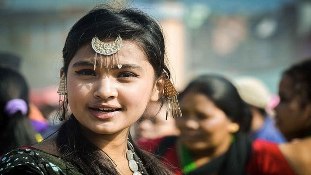 Tharu 3