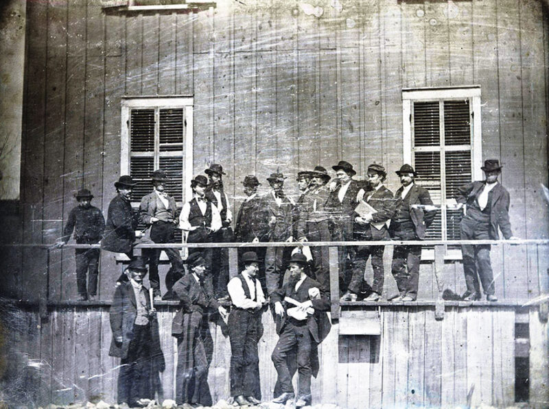 1852, A Group Of Men Posing In Front Of Lynch’s Slave Market, St Louis, Missouri